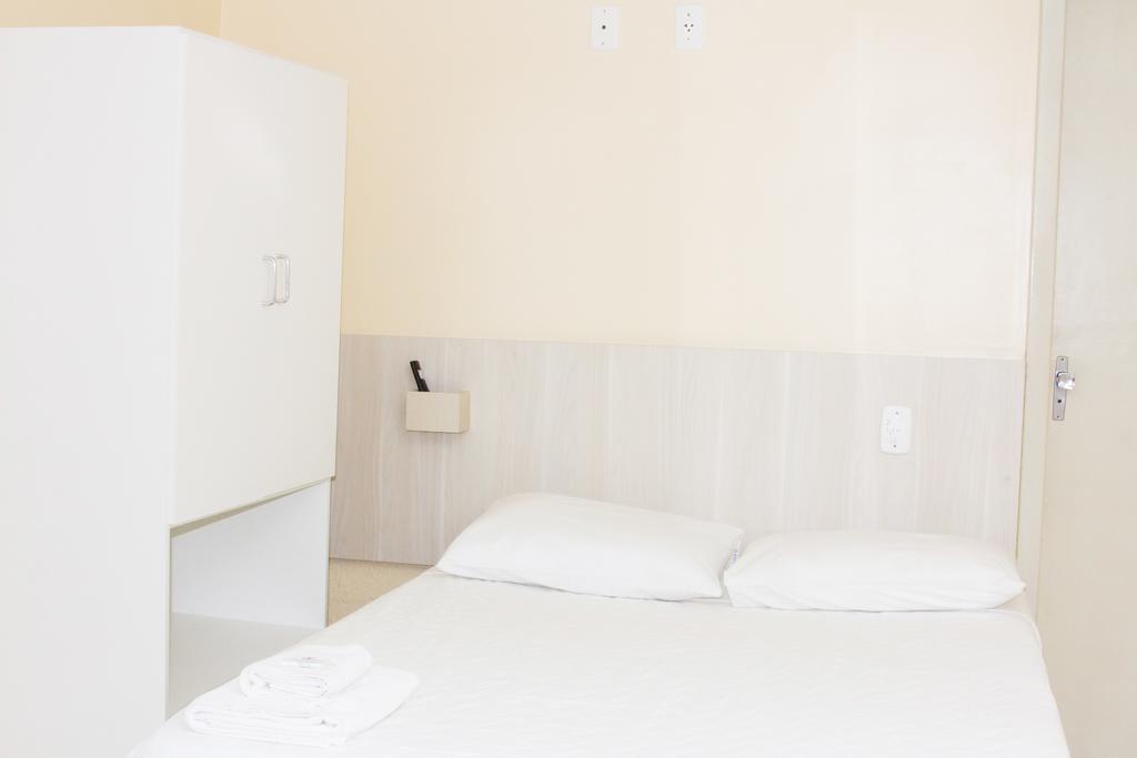 Hotel Esmig Venda Nova do Imigrante Δωμάτιο φωτογραφία